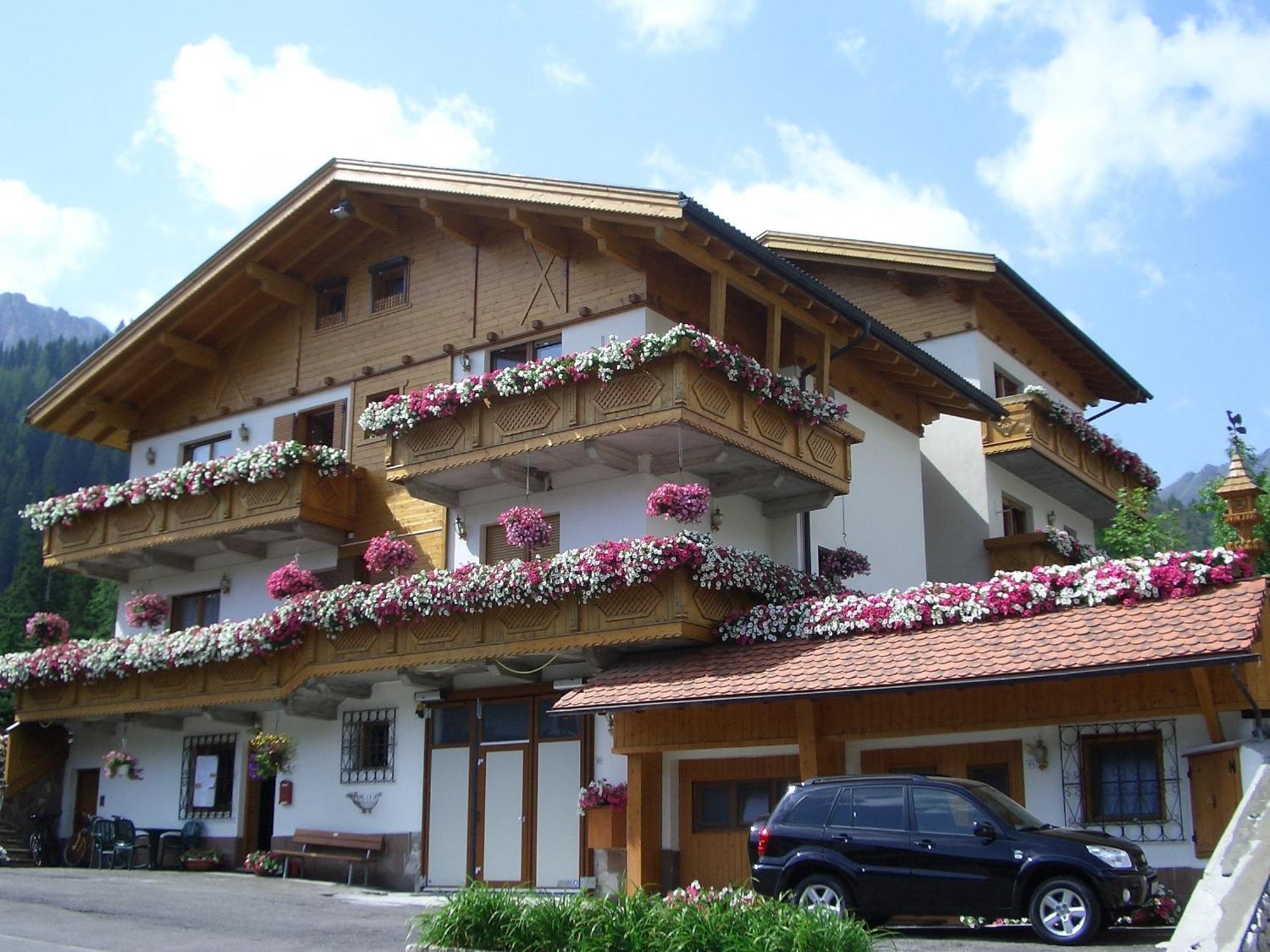 Chalet Belvedere Арабба Екстер'єр фото
